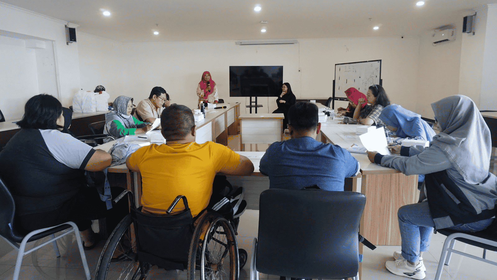 Fakultas Psikologi UB dan Linksos Persiapkan Tenaga Kerja Disabilitas Lewat Bincang dan Workshop di MCC Kamis