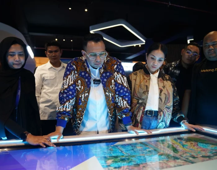 Kunjungan UKP, Raffi Ahmad ke Malang Creative Center Dukung Pelaku UMKM Lokal dan Kota Malang sebagai Kota Kreatif Dunia