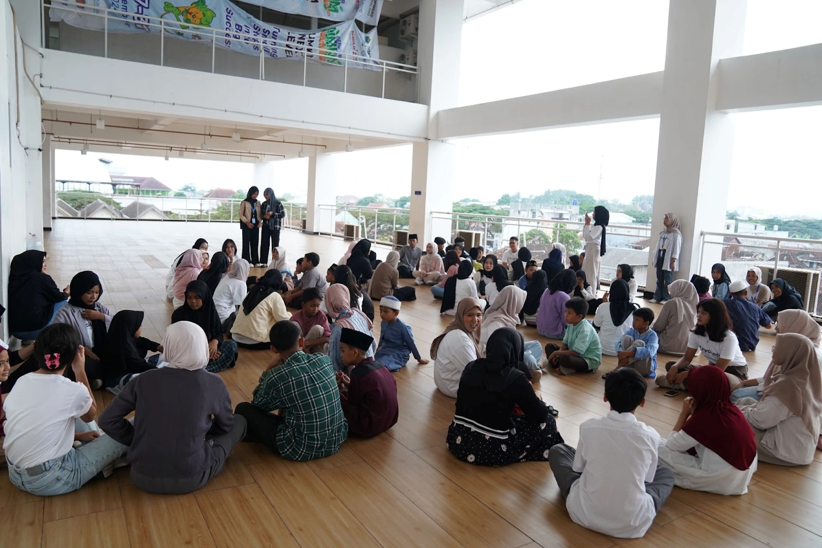 Baking Class di MCC: Keceriaan Ramadhan Bersama Anak Yatim